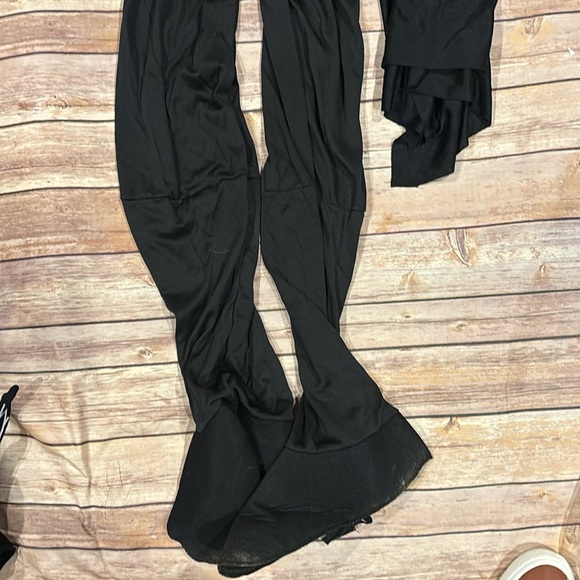 Star Wars Darth Vader size 10/12 costume deluxe with mask, cape, jump suit belt - Picture 3 of 4